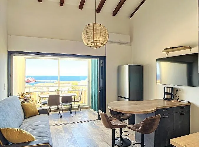 Tres Beau Duplex Vue Panoramique Mer, Proche Apartamento