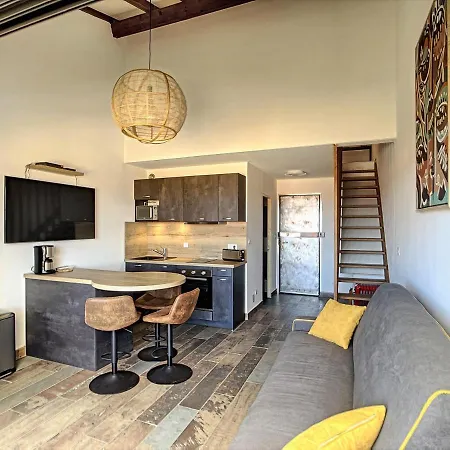 Tres Beau Duplex Vue Panoramique Mer, Proche *